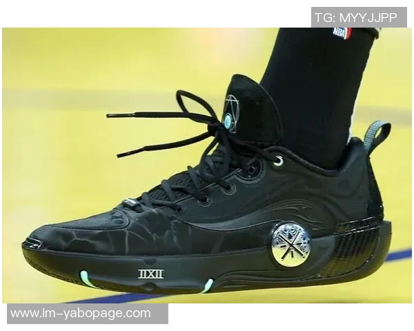 库里今日穿韦德之道12致敬热火传奇迎战迈阿密热火球队